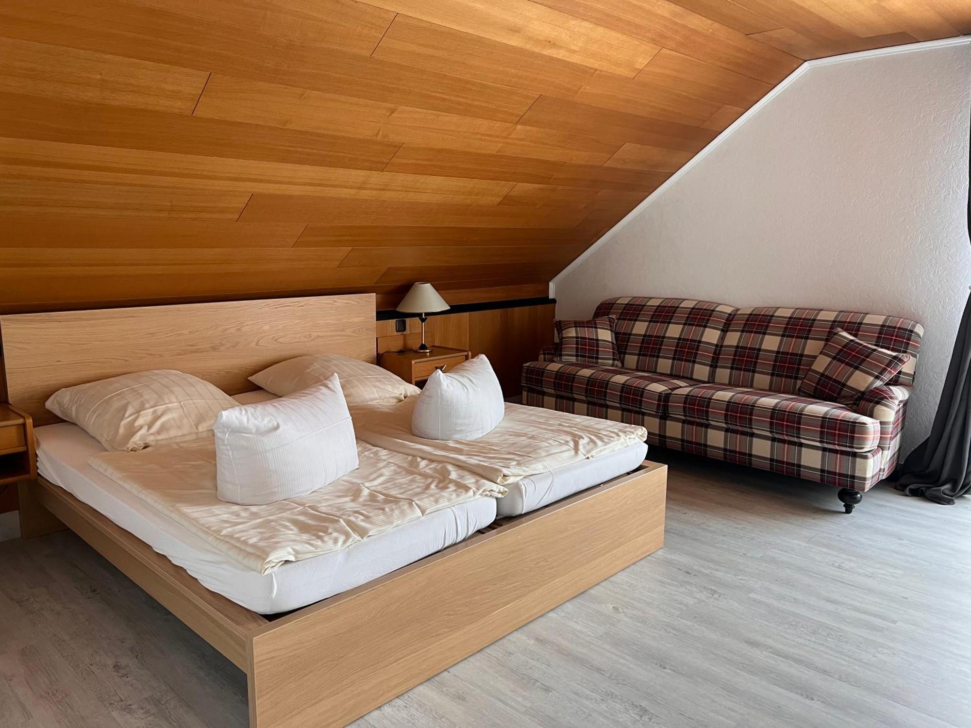 Hotel Restaurant Koerber Garbsen Εξωτερικό φωτογραφία